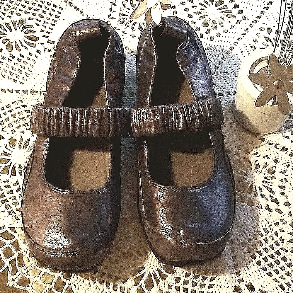 DANSKO PEWTER SHINY LEATHER MARY JANE FLATS